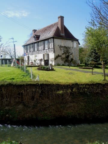 Élagueur Angerville