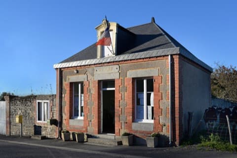 Élagueur Cossesseville